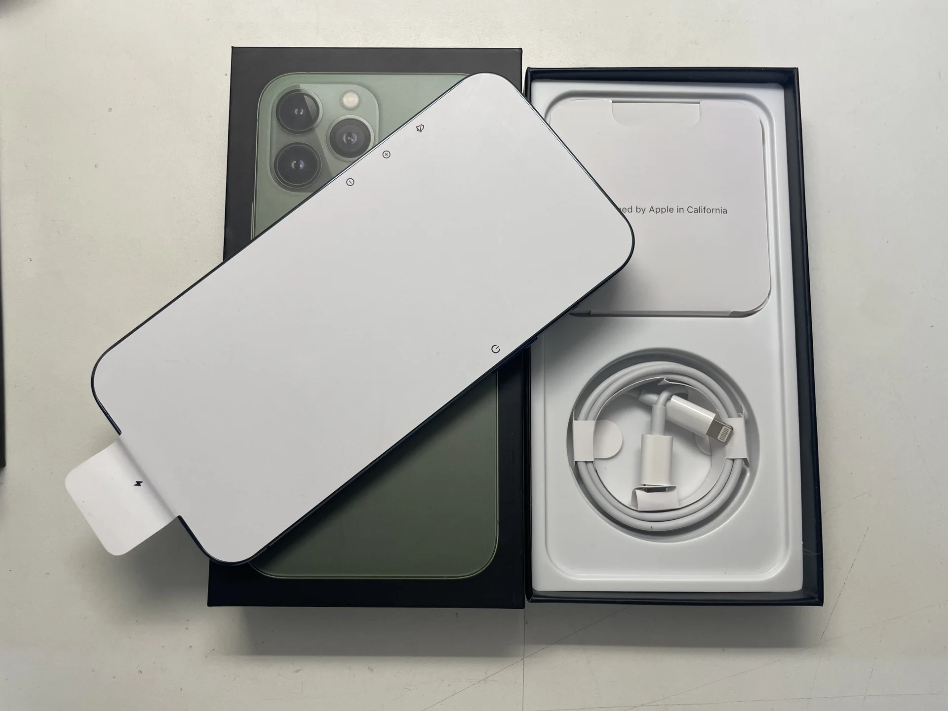 iPhone 13 pro 256 green, зеленый - миниатюра 4