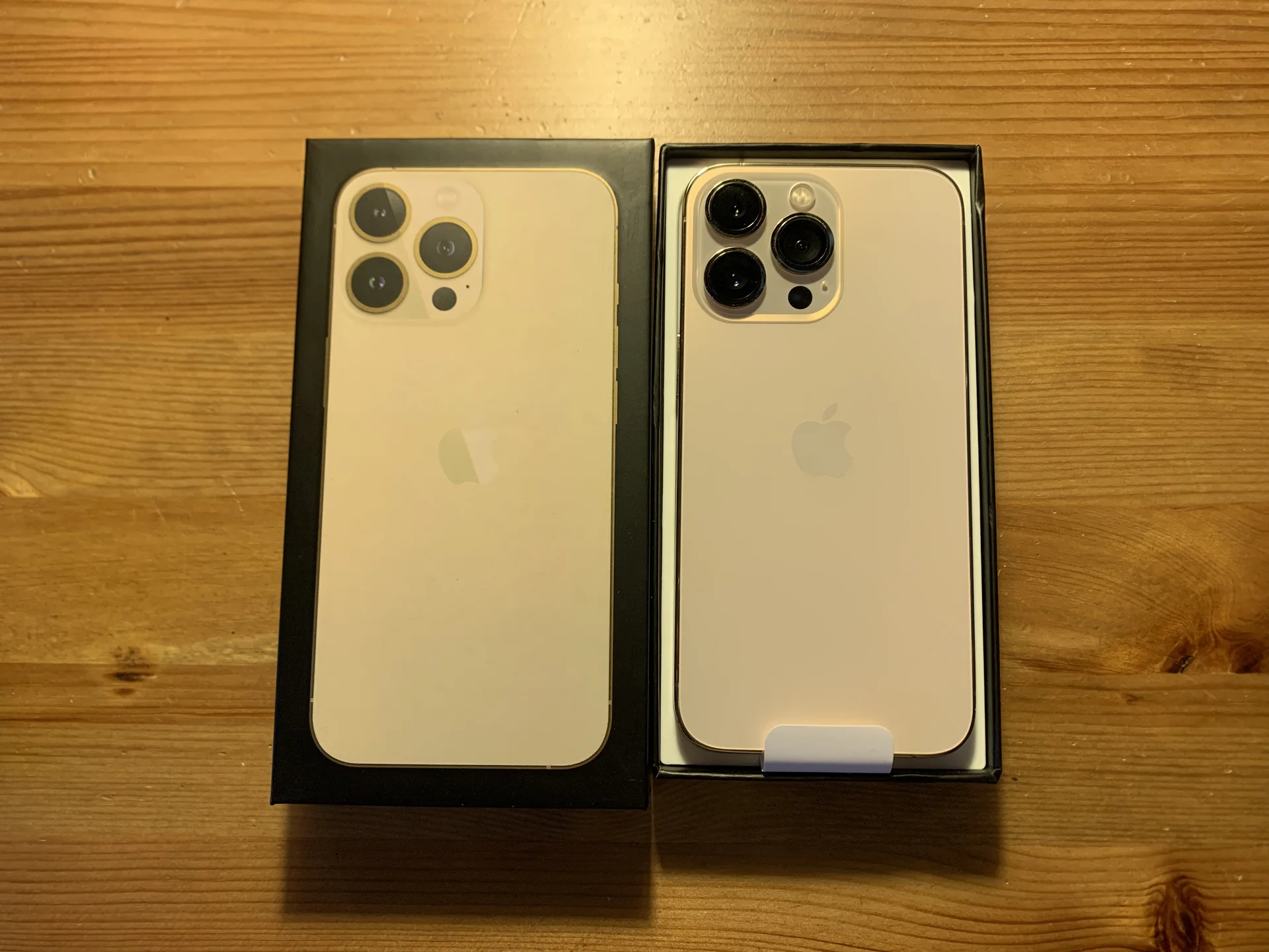 iPhone 13 pro 256gb gold, золотой - миниатюра 2