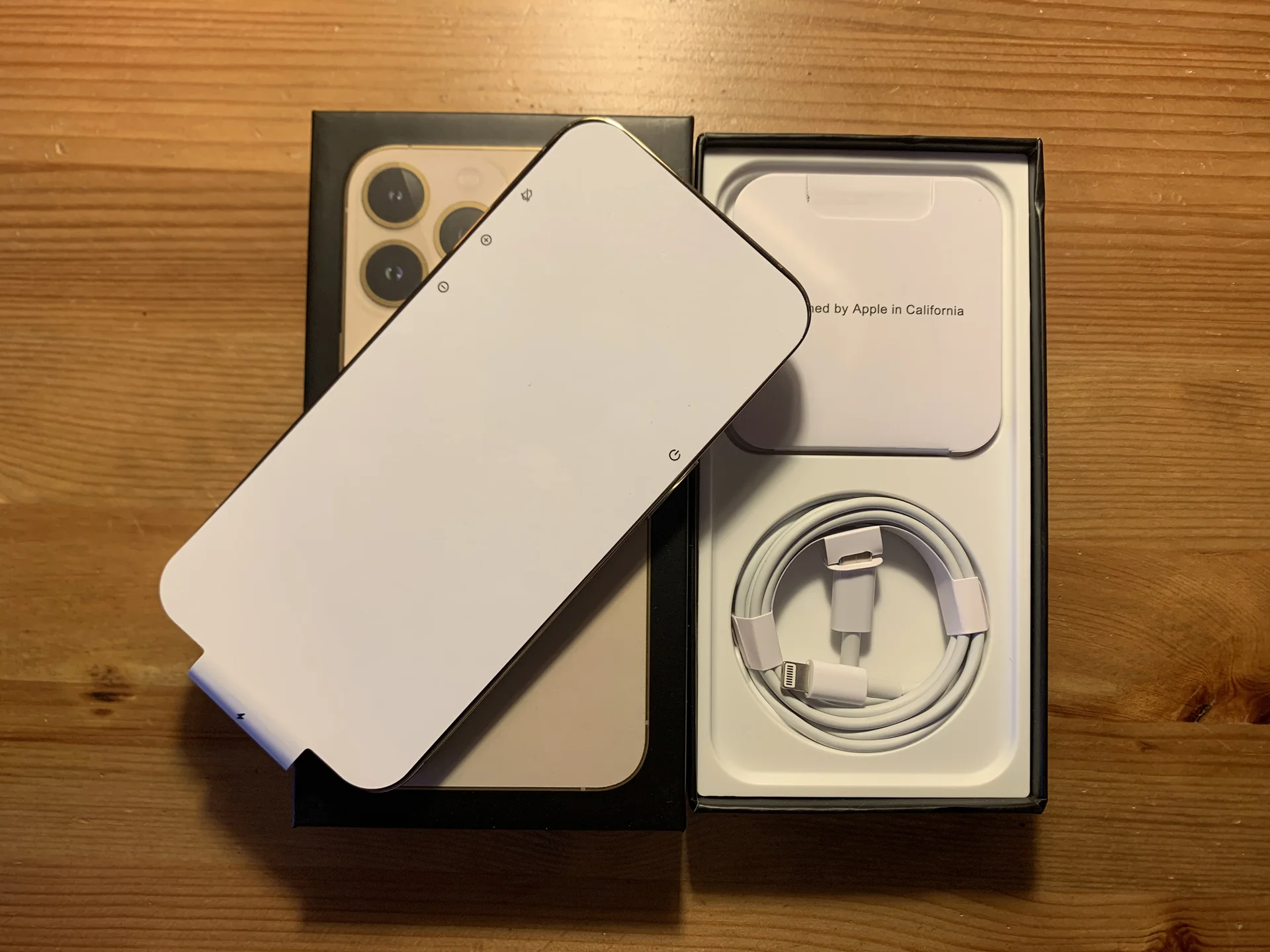 iPhone 13 pro 256gb gold, золотой - миниатюра 4
