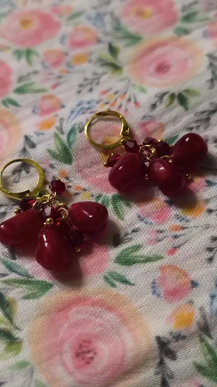 Серьги из УФ полимерной глины - видео 5
