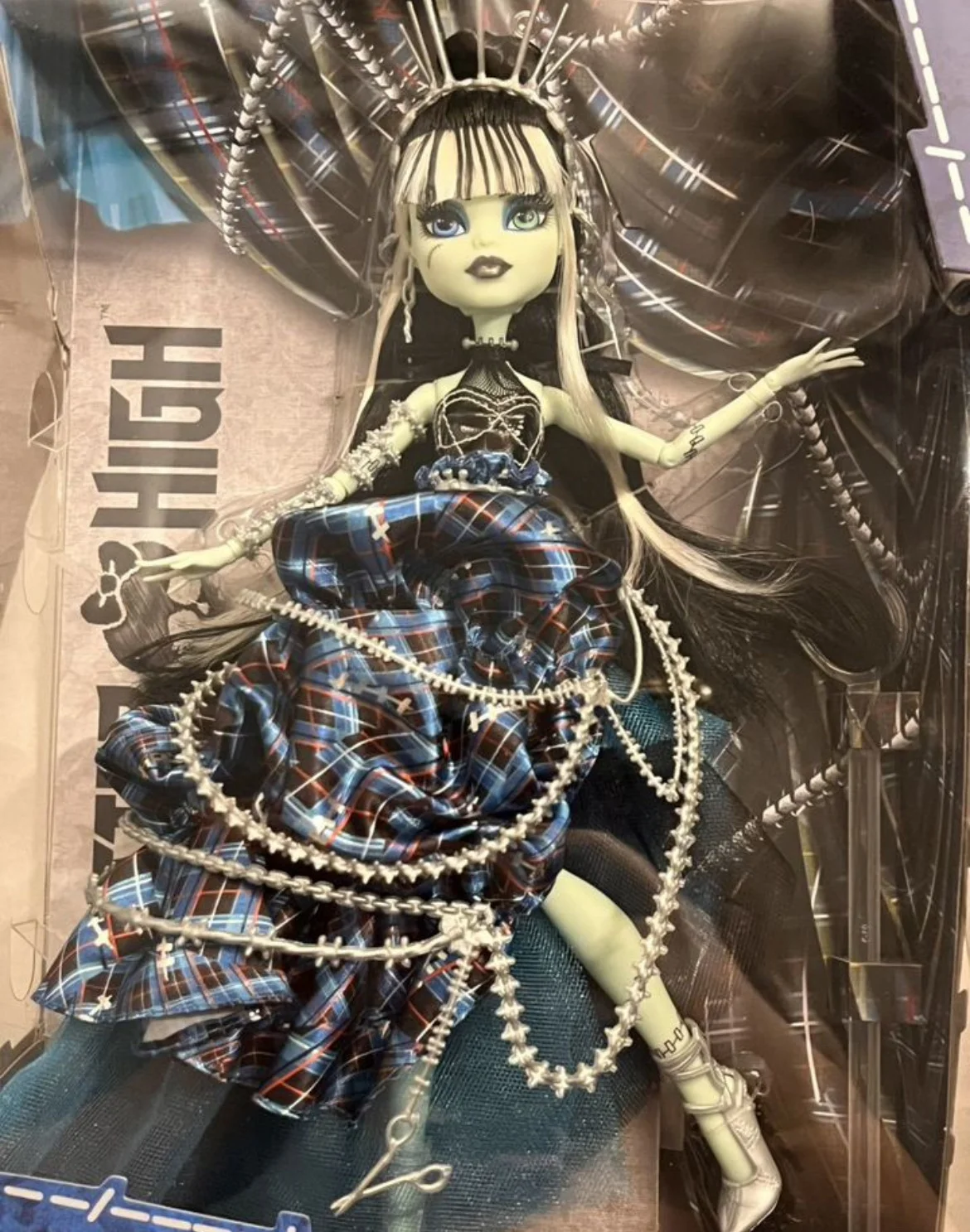 Кукла monster high Фрэнки - миниатюра 3