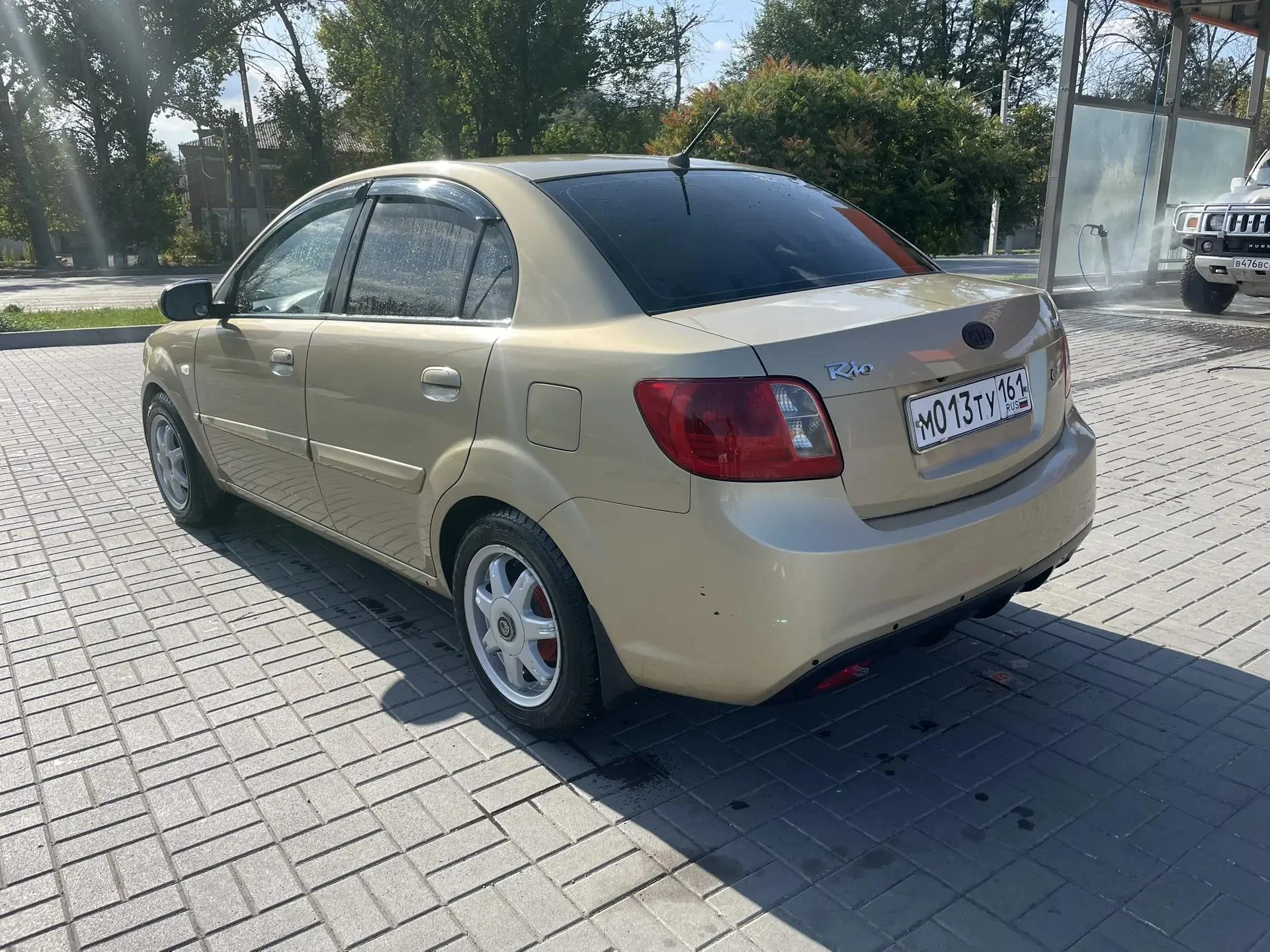 Kia rio 2010 - миниатюра 15