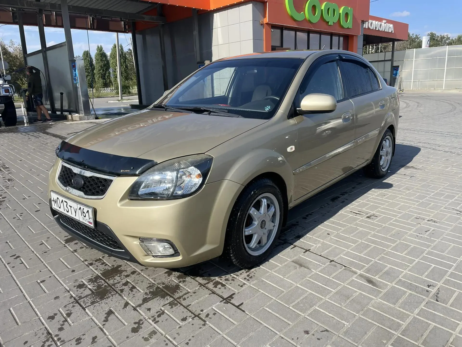 Kia rio 2010 - миниатюра 16