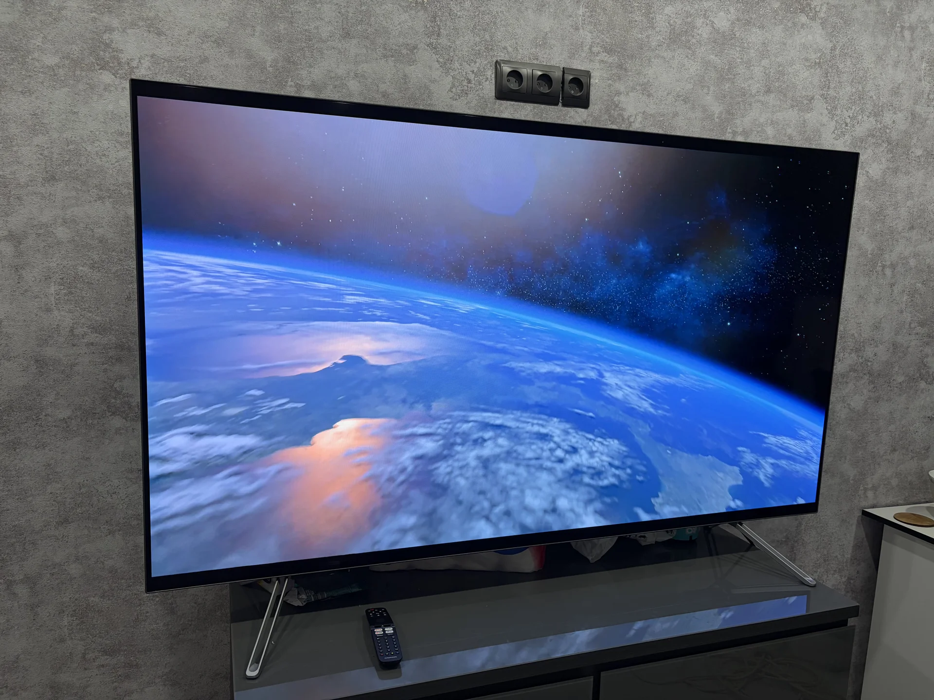 телевизор grundig 65 oled 9500 - миниатюра 3