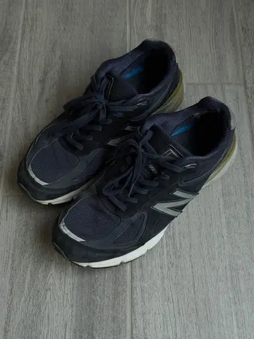 New balance 990v3