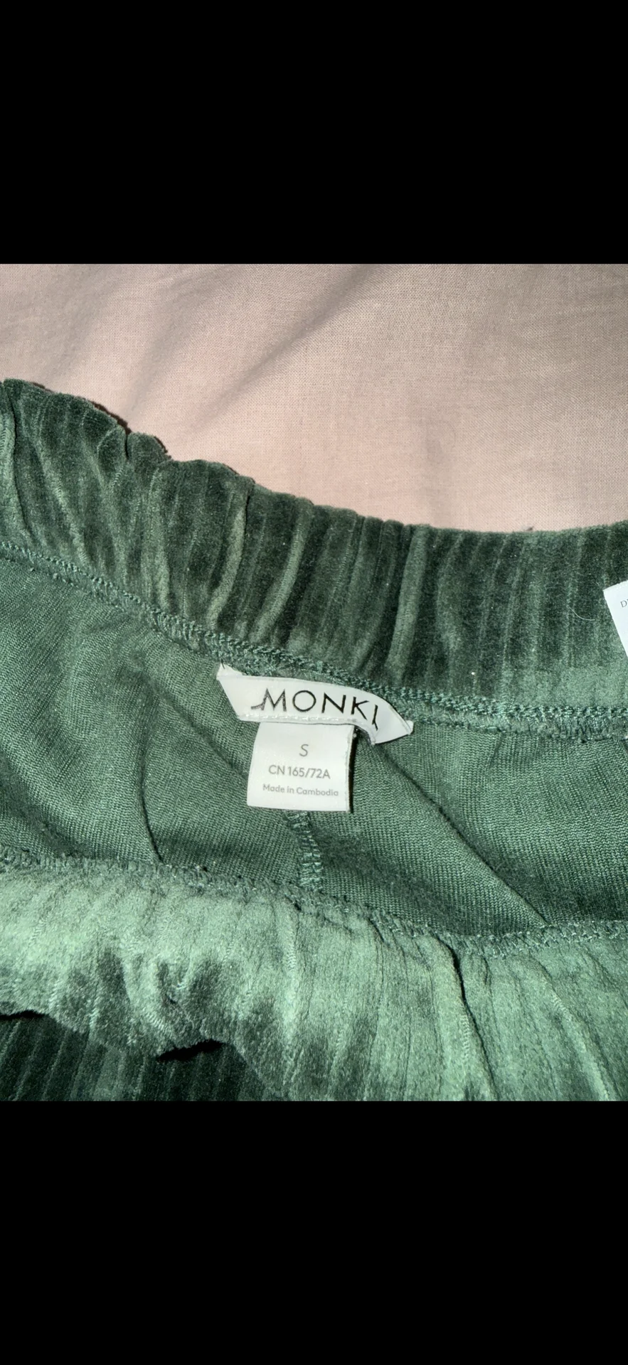 Зеленые бархатные прямые штаны Monki - миниатюра 2
