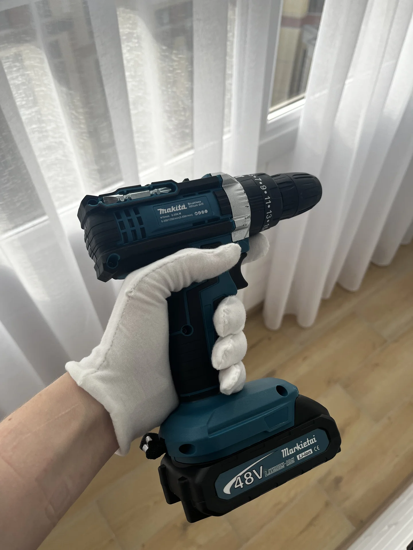 Шуруповерт Makita - миниатюра 3
