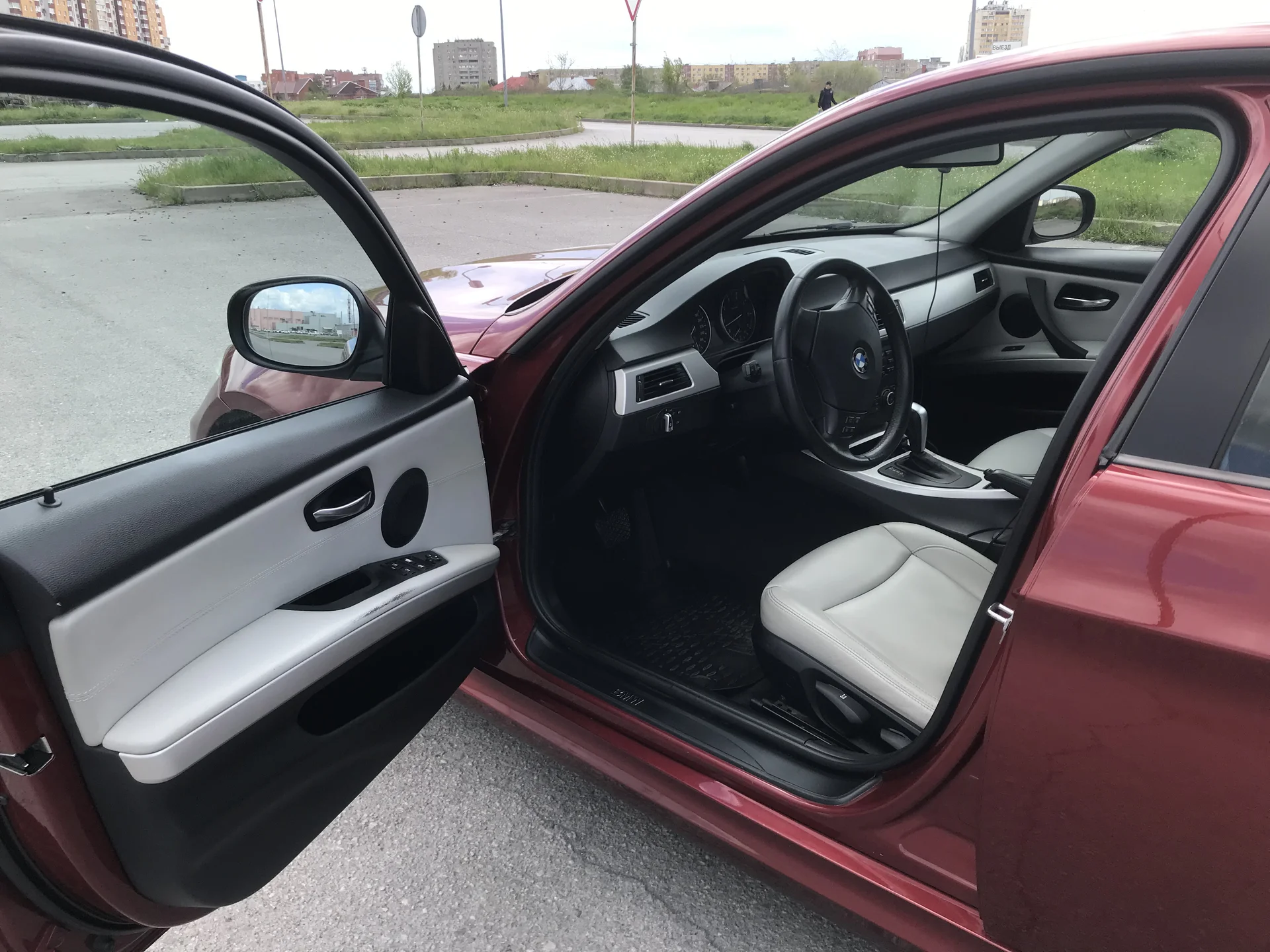 BMW 3 - E90 2011г - миниатюра 15