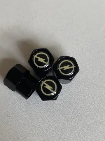 Колпачки на ниппель Opel (универсальные) — 4 шт.