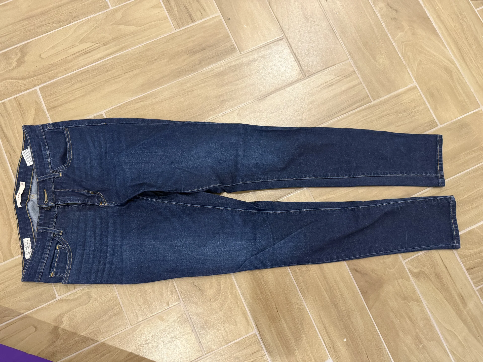 Джинсы Levis - изображение 1