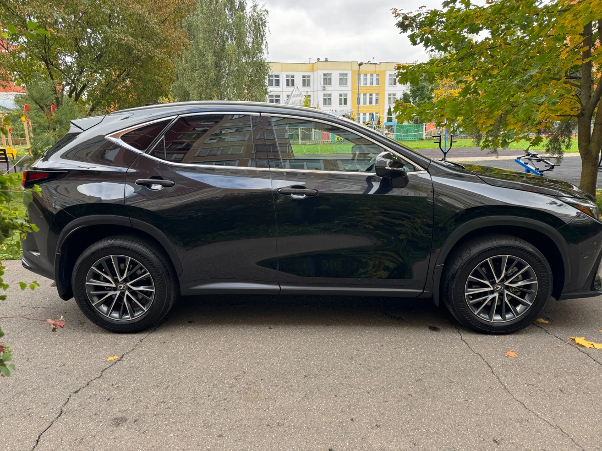 Lexus NX 350 Awd 2022 - миниатюра 4