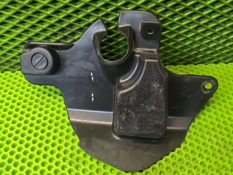 кожух рулевой колонки Mitsubishi Lancer 10