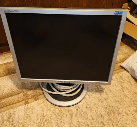 Samsung SyncMaster 740n