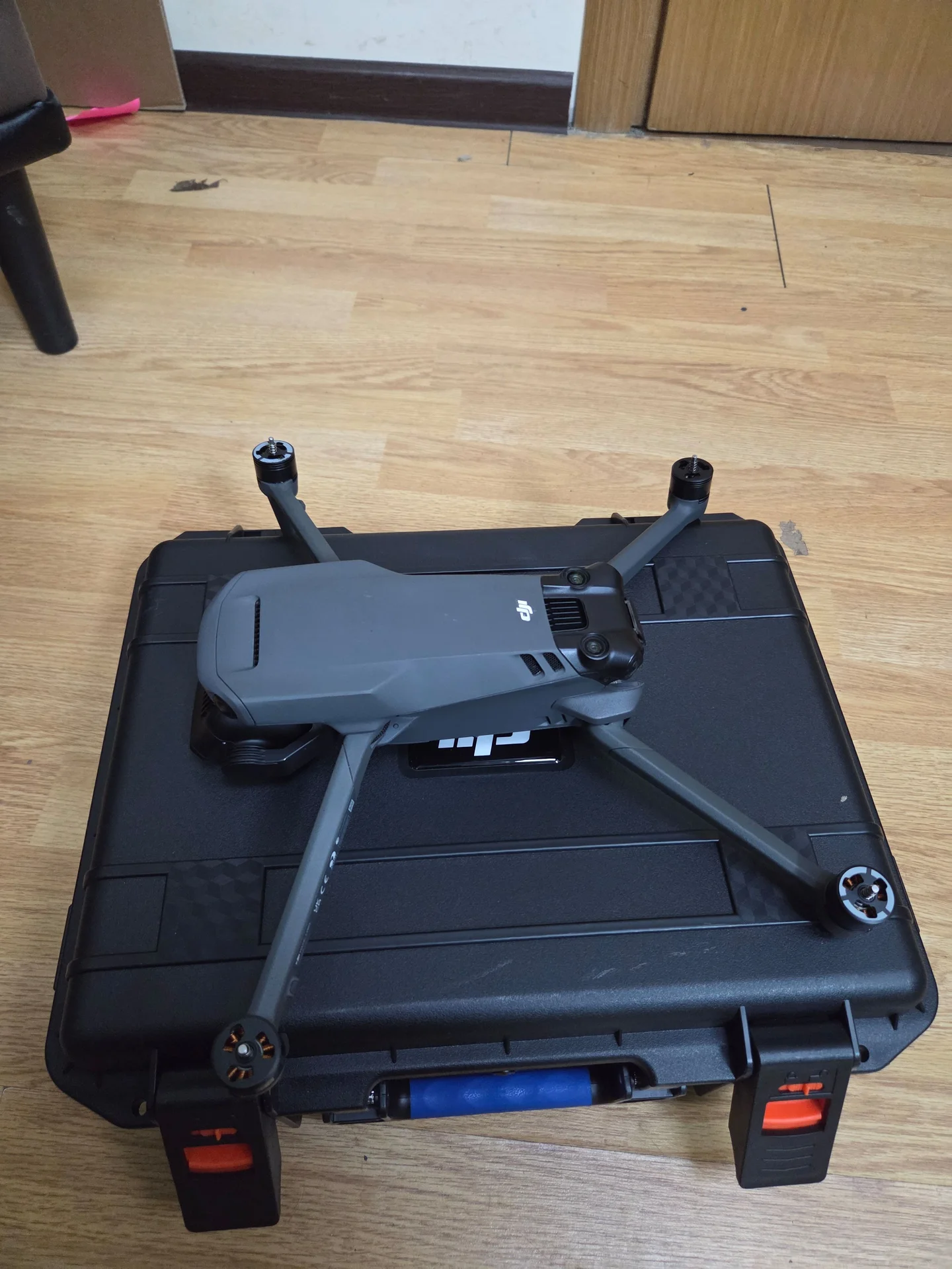 Квадрокоптер dji mavic 3 pro - миниатюра 4