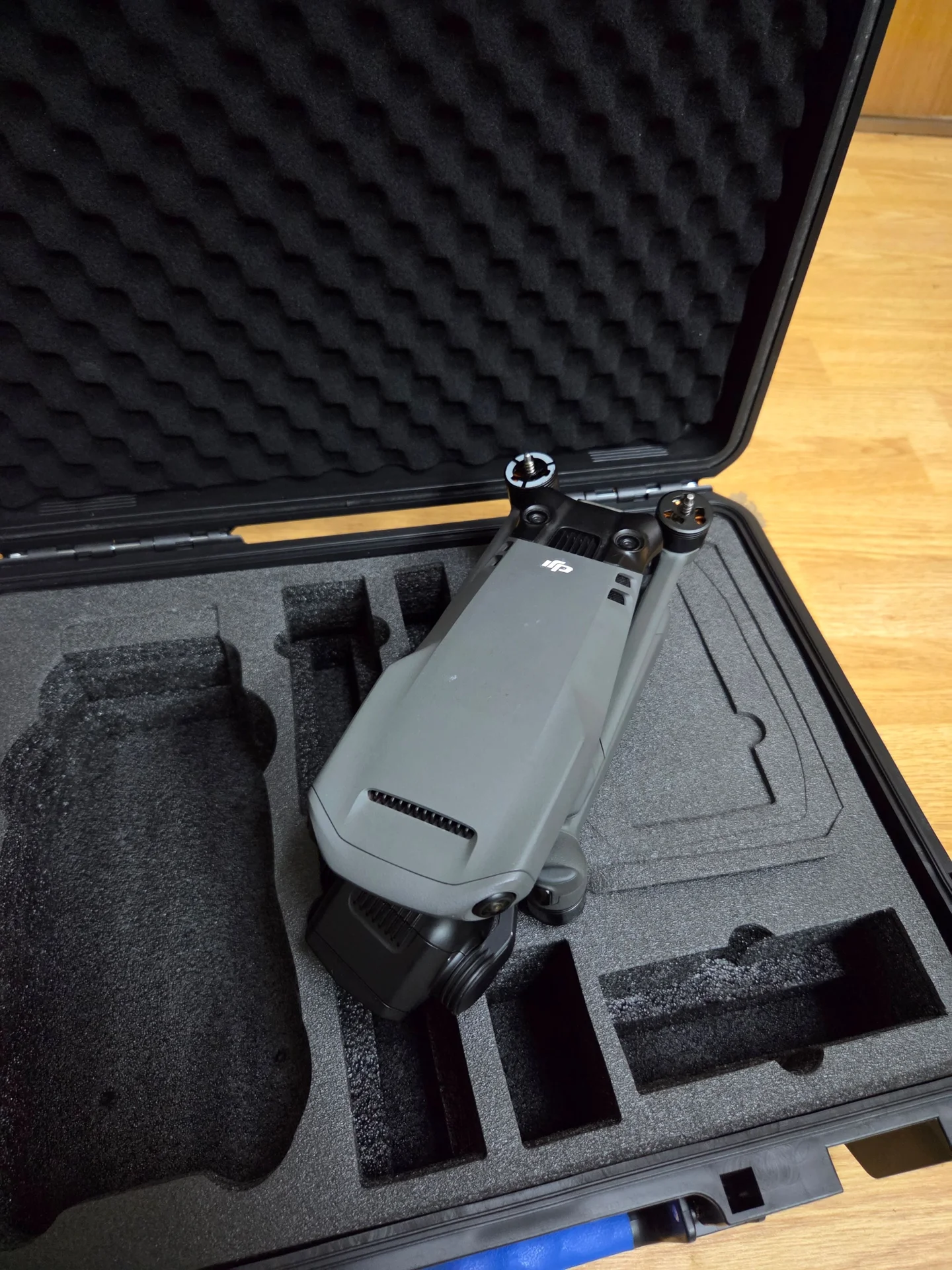 Квадрокоптер dji mavic 3 pro - миниатюра 5