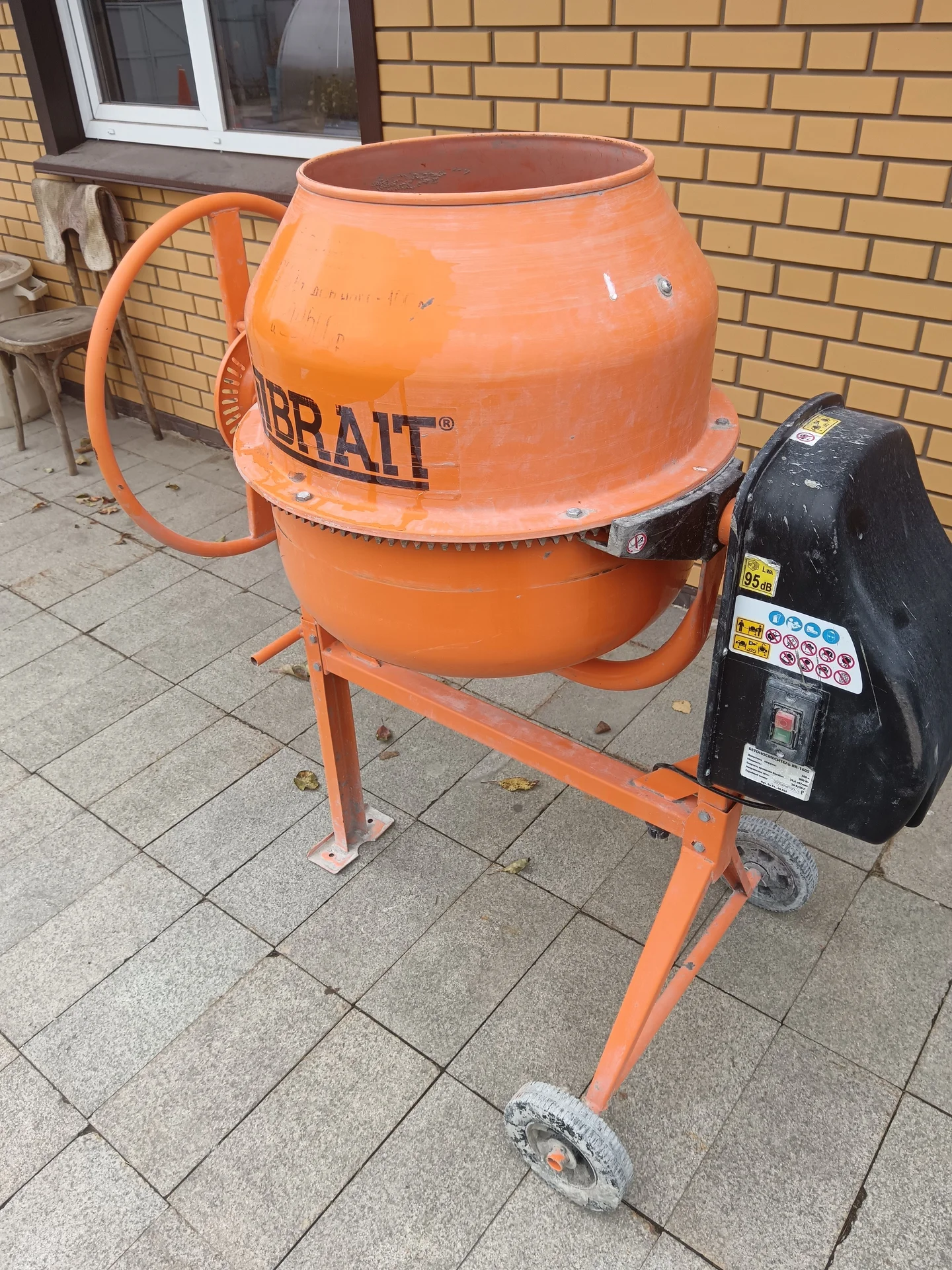 Бетономешалка Brait - миниатюра 4