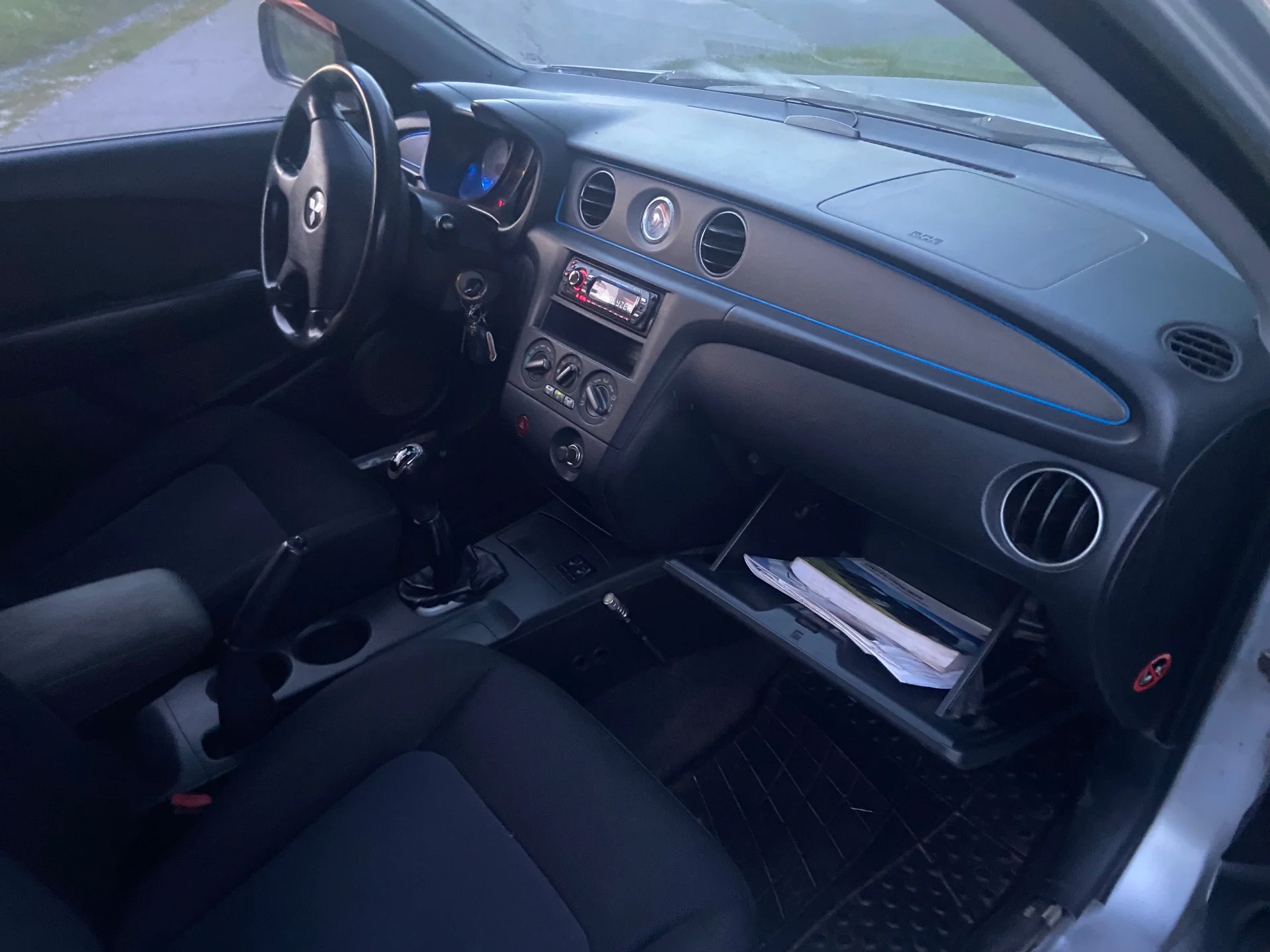 Mitsubishi Outlander CU, 2006 AWD 2.0 MT - миниатюра 7