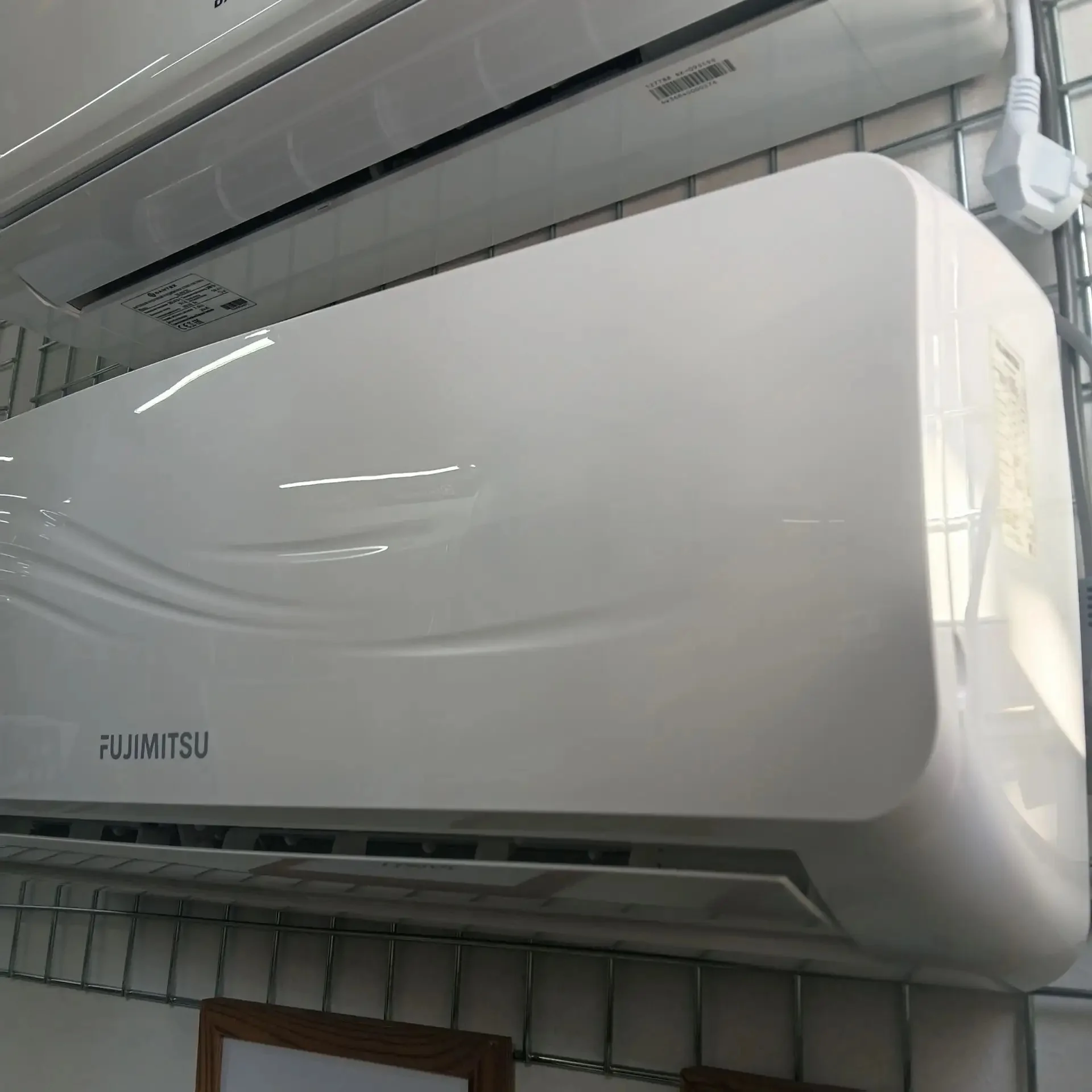 Сплит-система Fujimitsu FR-09SBST1 - миниатюра 3