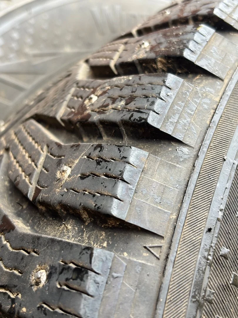 Зимние шины Kumho WinterCraft Ice Wi31 235/65/17 108T - миниатюра 3