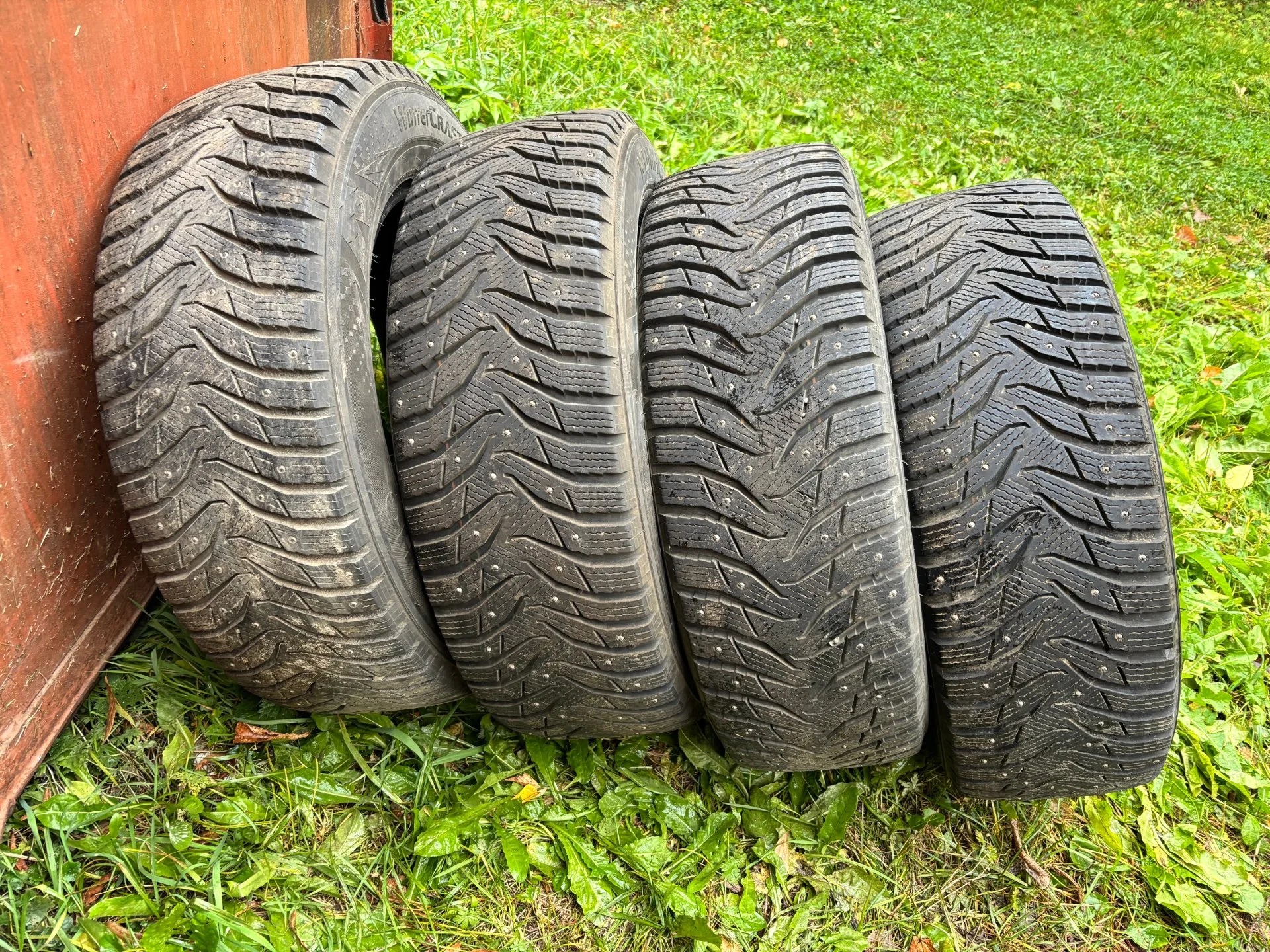 Зимние шины Kumho WinterCraft Ice Wi31 235/65/17 108T - миниатюра 7