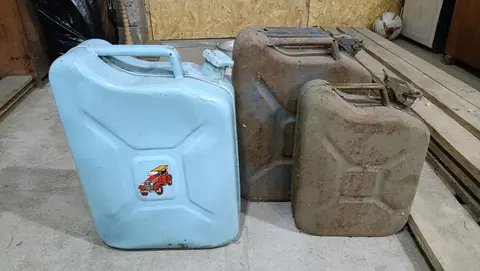 канистры