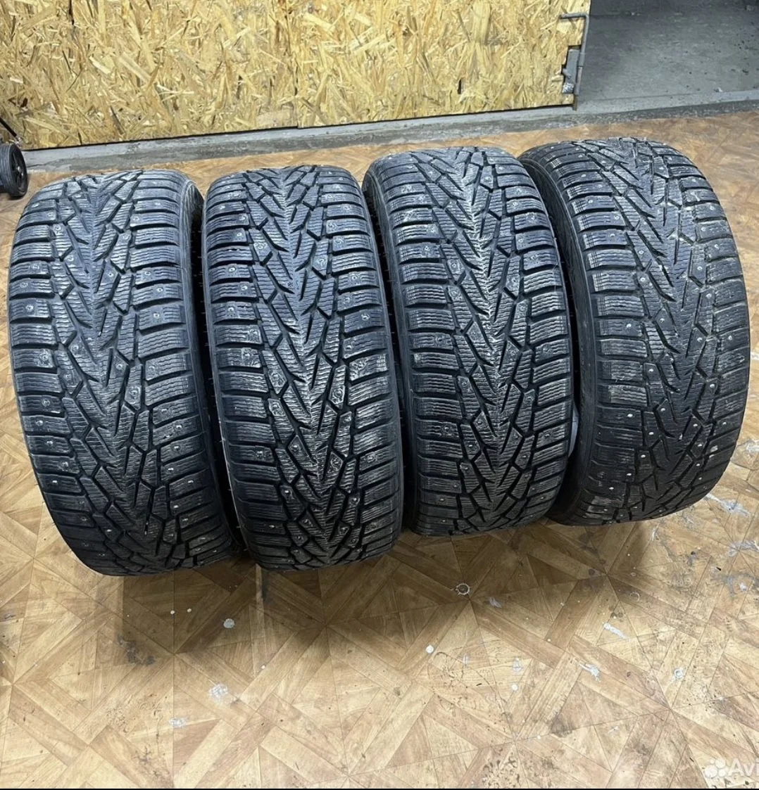 шины зимние r17 225/50 - изображение 1