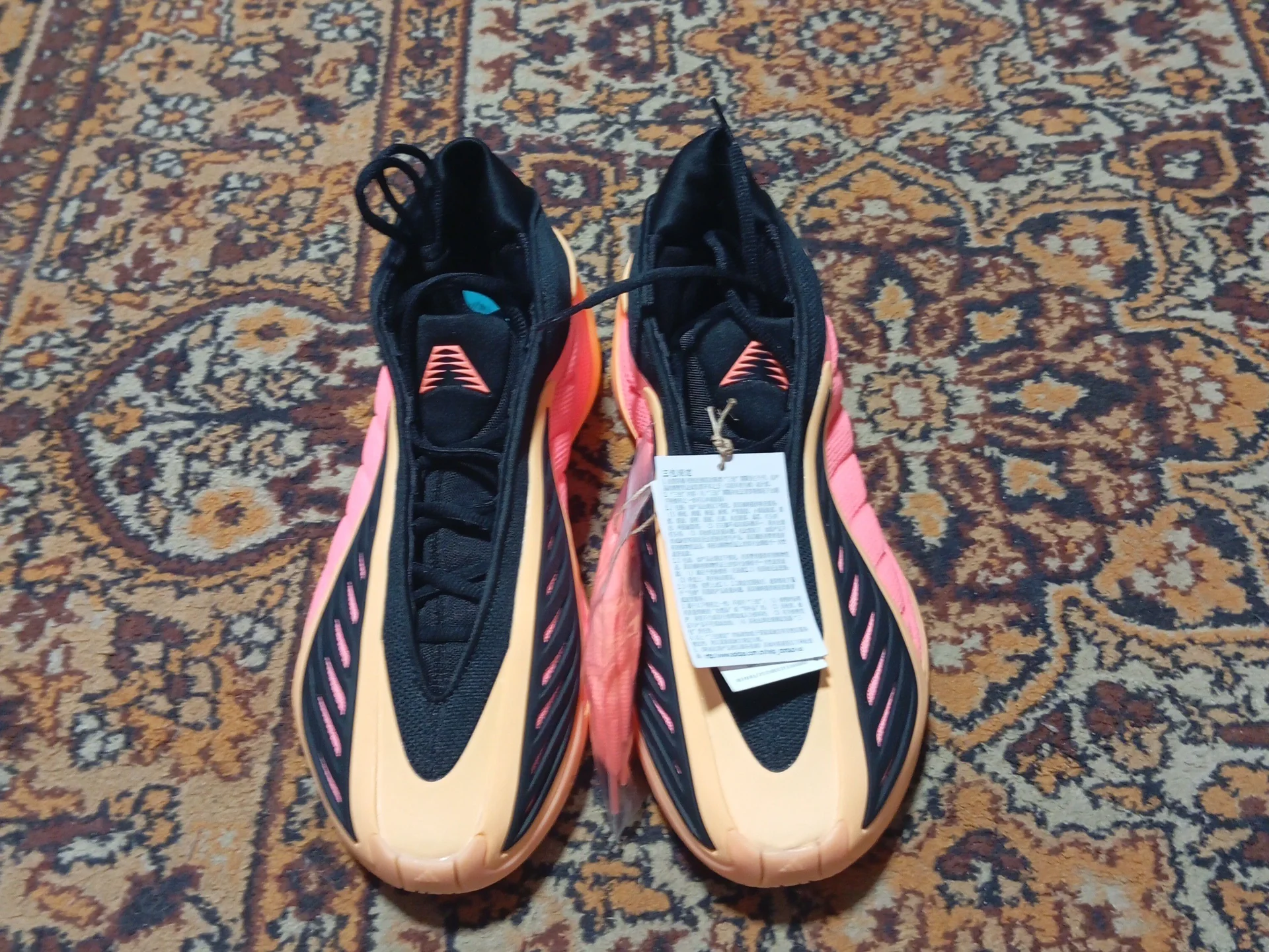 Кроссовки баскетбольные Adidas AE 2 "With Love" - миниатюра 4