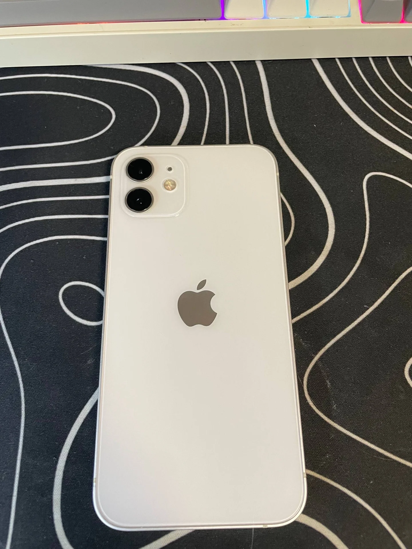 Iphone 12 - миниатюра 2
