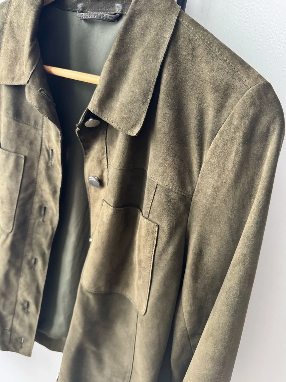 Женская замшевая куртка Lacoste - миниатюра 3