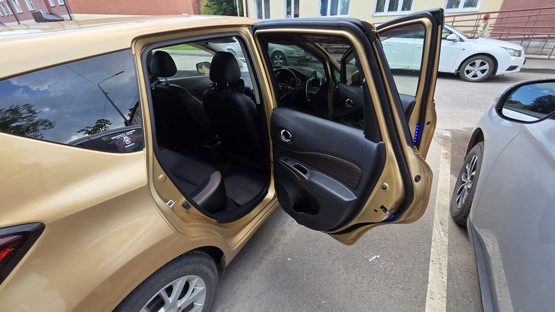 Nissan Note E-power - миниатюра 8