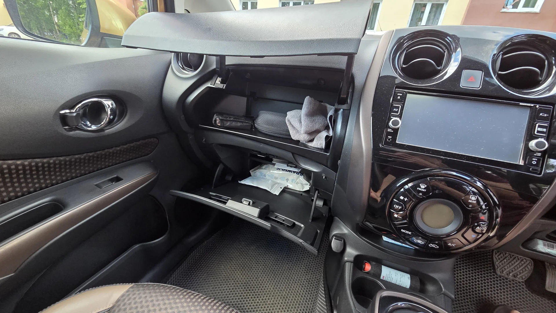 Nissan Note E-power - миниатюра 14