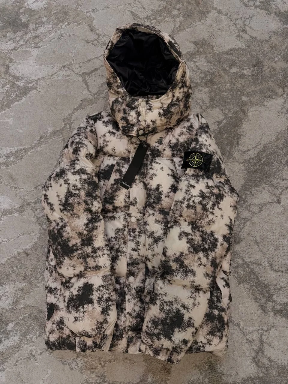 Пуховик Stone Island (камуфляж). Размеры S M L XL. - изображение 1