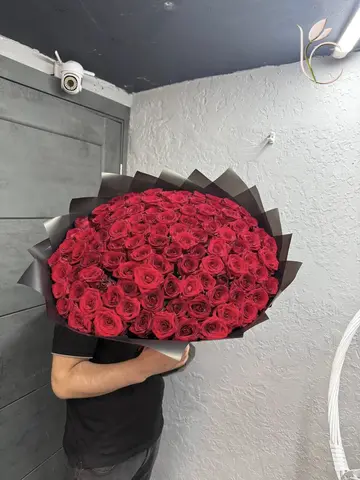 101 роза 60см