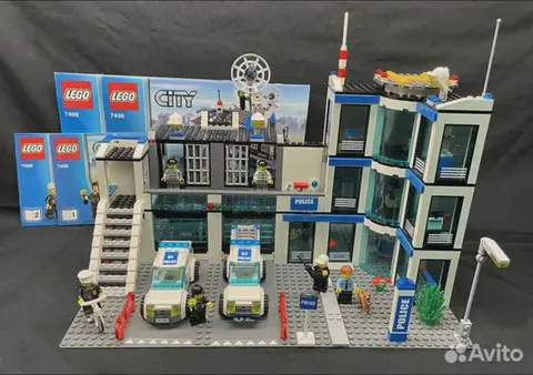 lego city полицейский участрк (7498)