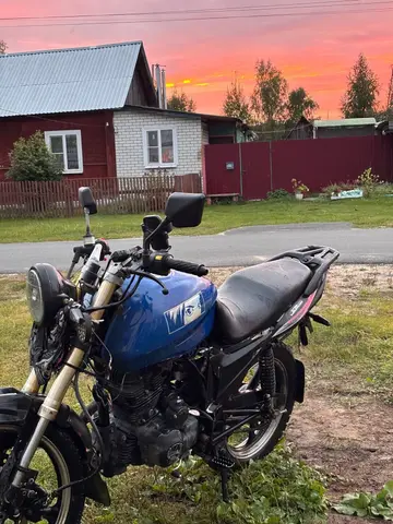 мотоцикл 250 кубов