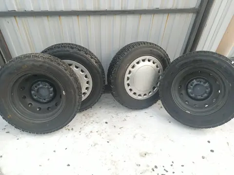 Колеса в сборе на Ниву Легенд.