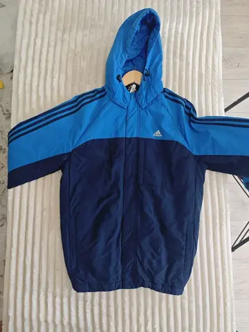 Ветровка Adidas Performance M легка