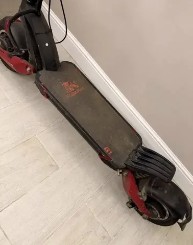 Продаётся электросамокат kugo g1, пользовался 2 года.