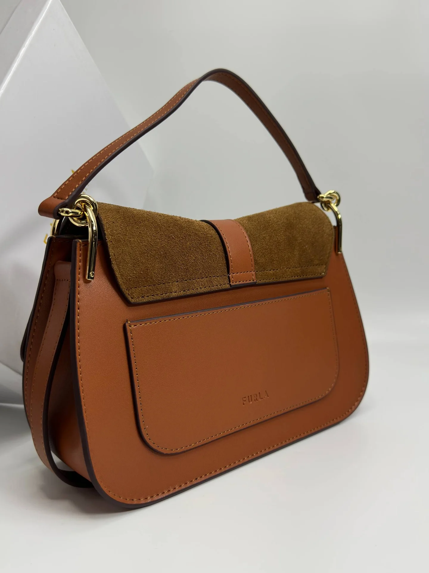 Женская сумка Furla Flow из натуральной кожи и зам - миниатюра 4