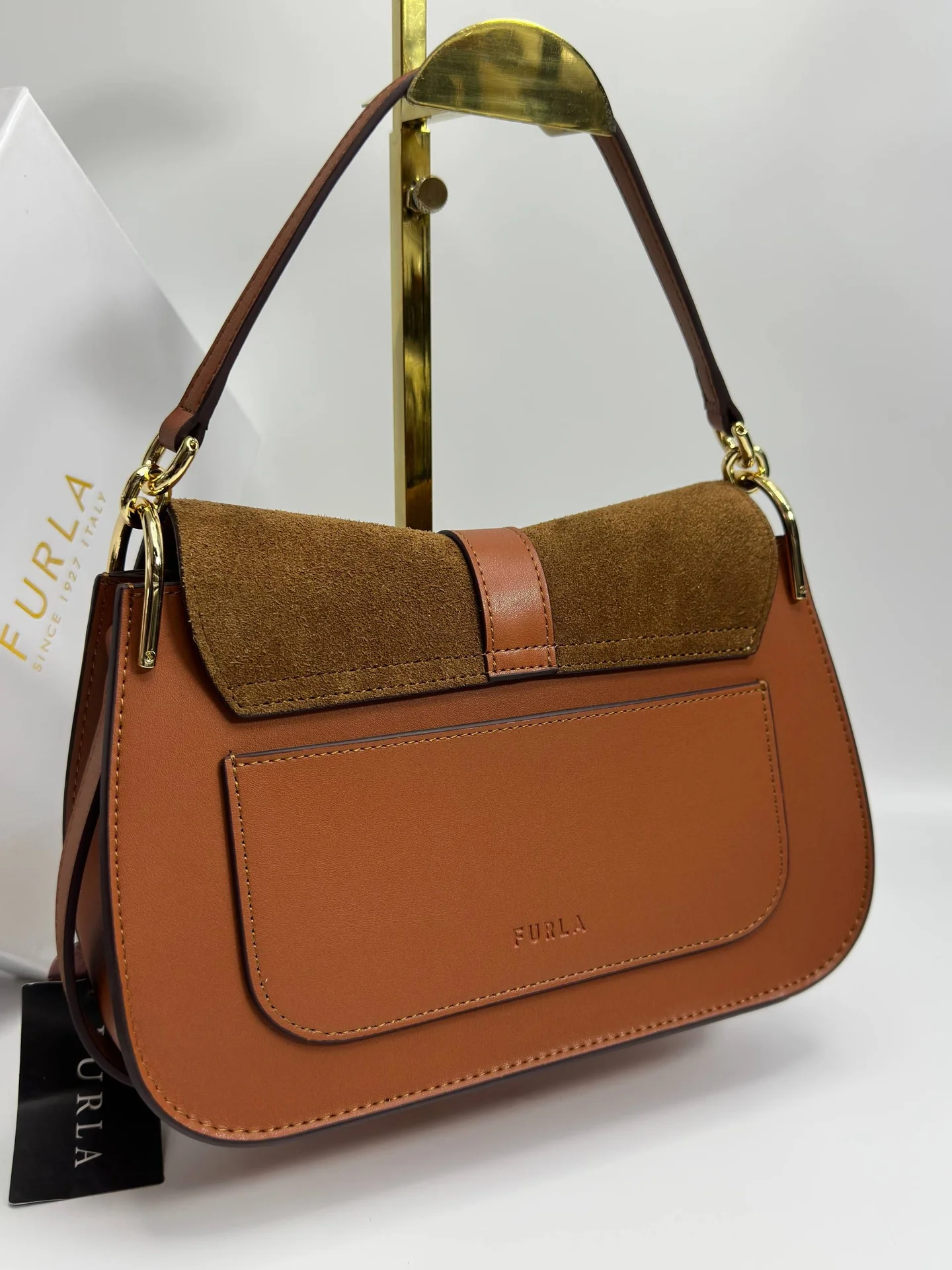 Женская сумка Furla Flow из натуральной кожи и зам - миниатюра 6