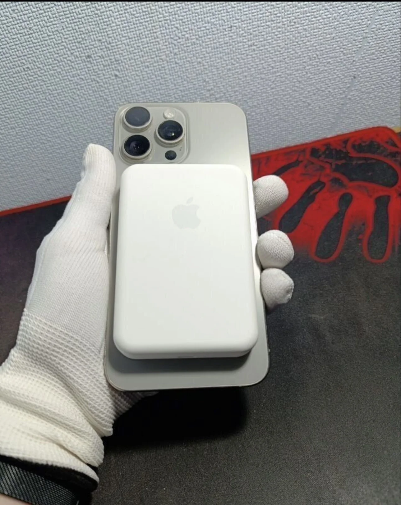 Повербанк Apple MagSafe Battery Pack на 5000 мАч - миниатюра 9
