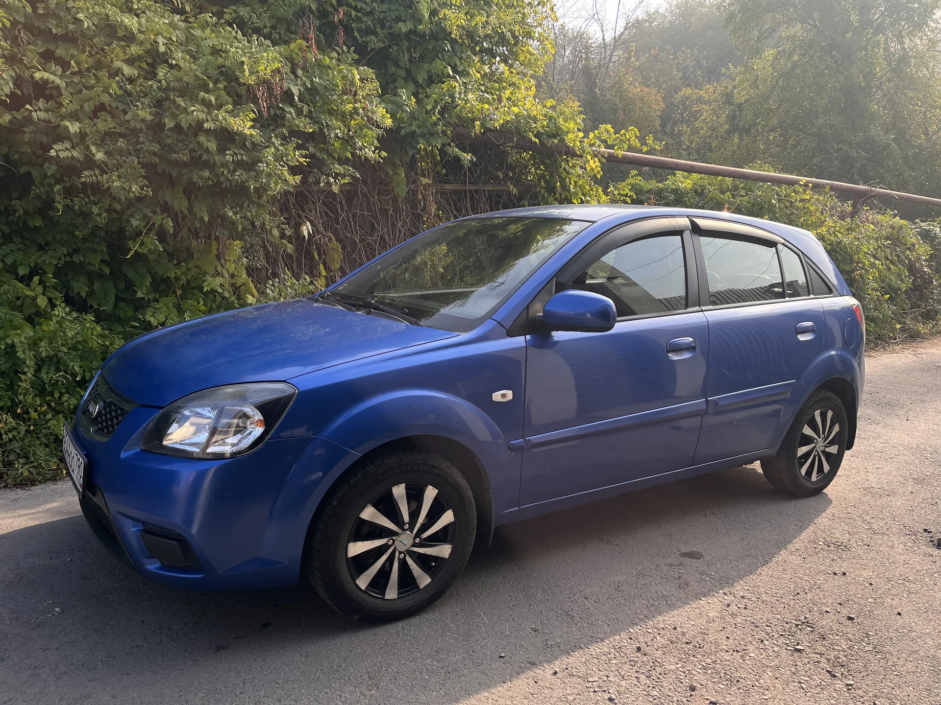 KIA RIO 2010 1.4 mt 190 000 км - миниатюра 3
