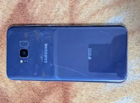 Смартфон Samsung S8 Plus