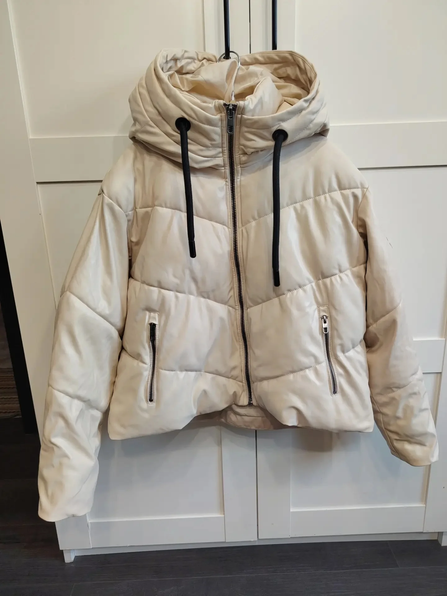 Продам куртку ZARA - изображение 1