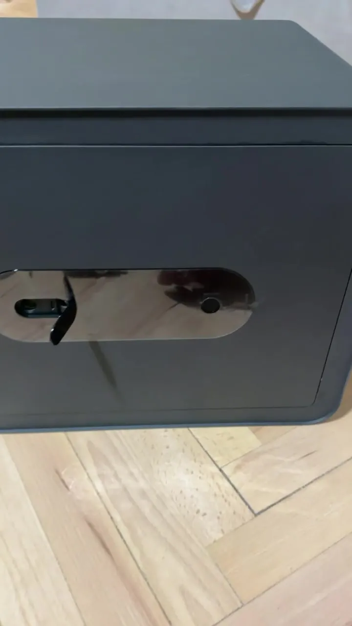 Умный сейф xiaomi mi SMART safe box - видео 3
