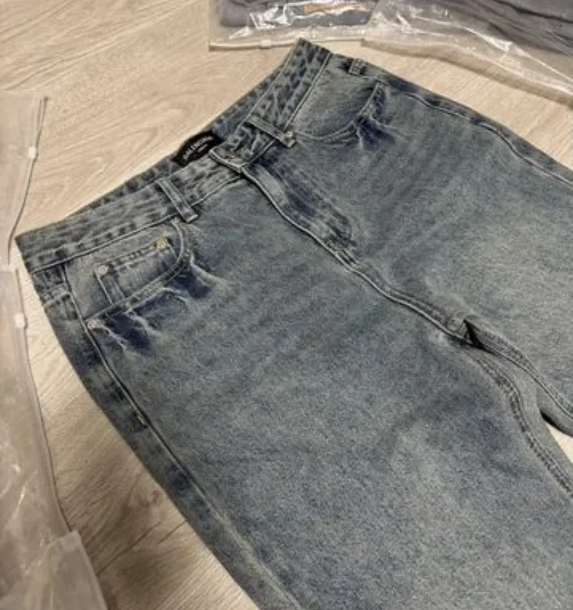 В наличии Balenciaga flaried jeans - миниатюра 3