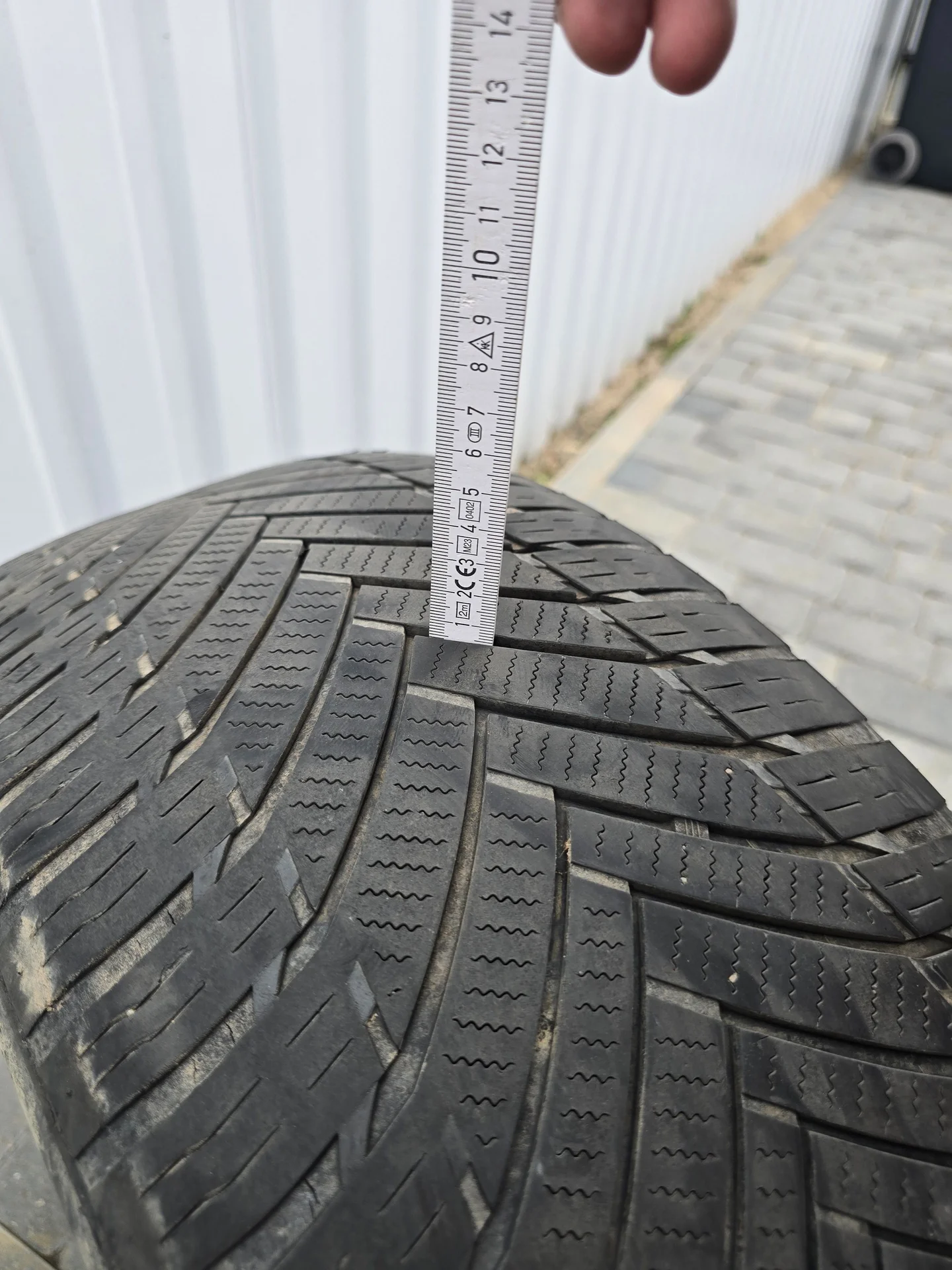 Шины Minerva 235/50 r18 б/у - миниатюра 7