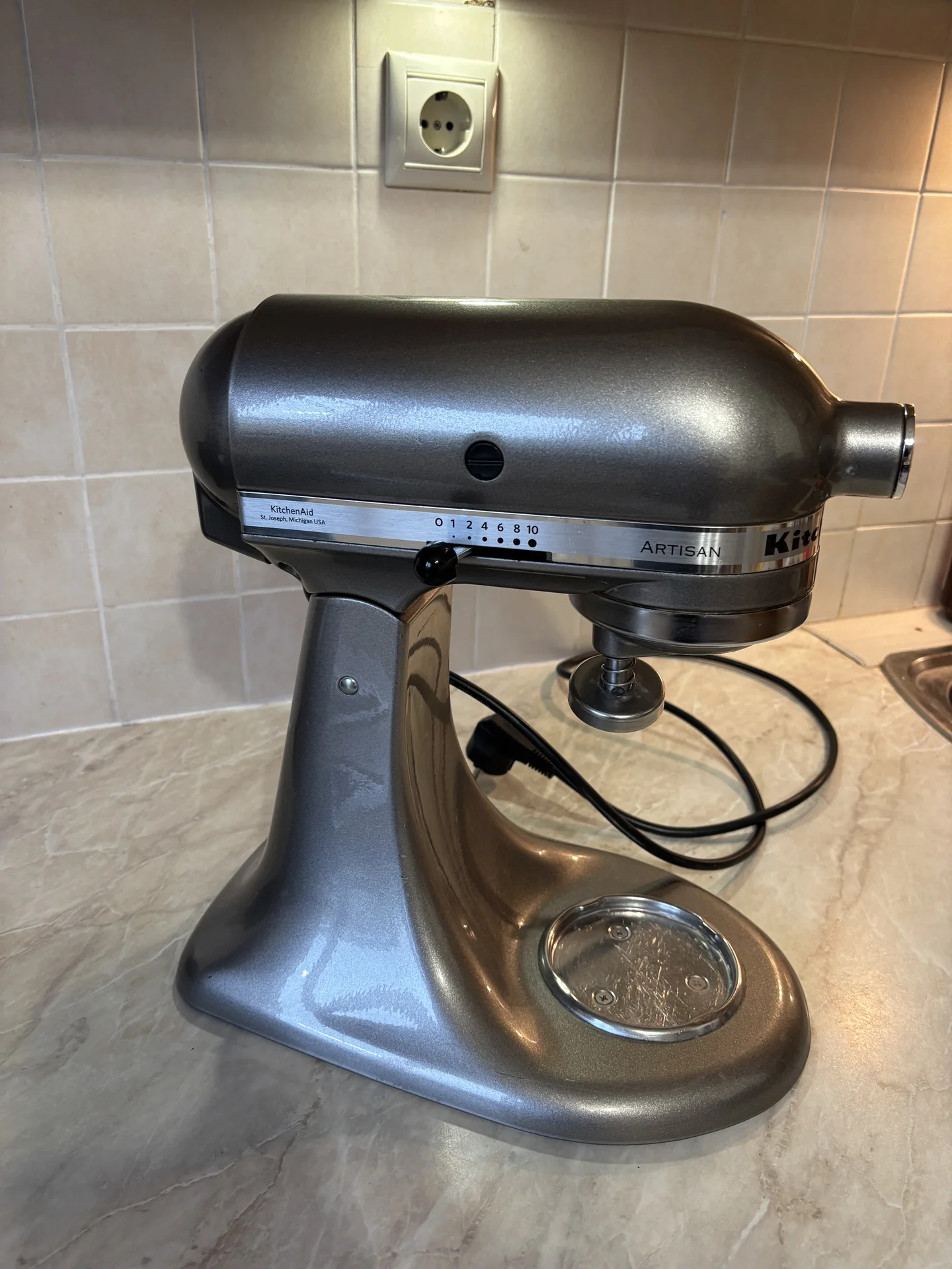 Планетарный миксер KitchenAid artisan. - миниатюра 4