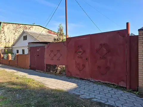 продается дом у моря .