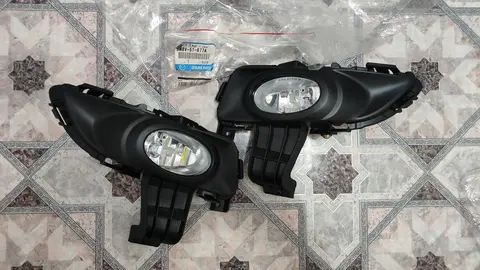 Противотуманные фары Mazda 3 BK (2003-2009)